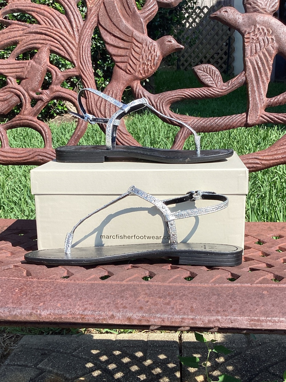 Marc Fisher Silver Studded Metallic Leather Sparkle T-Strap Flat Sandals